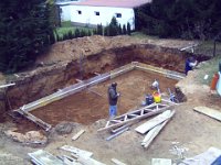 Bau Pool 063
